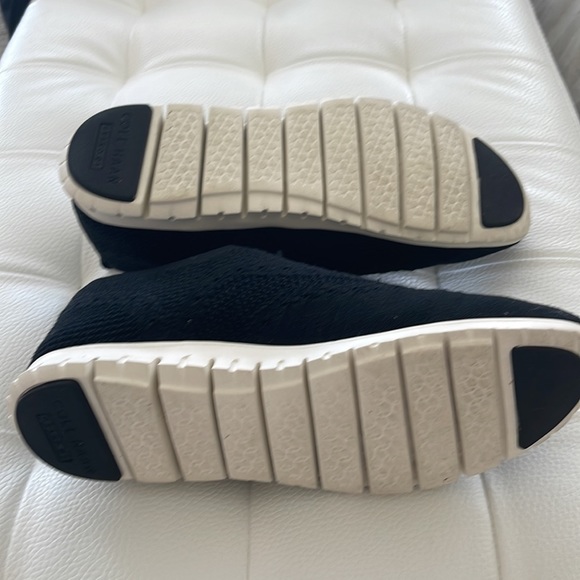 Cole Haan black sneakers - Picture 4 of 4